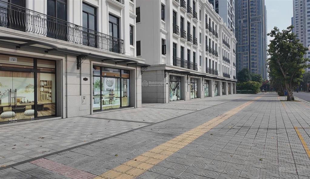 """ """"shophause diện tích 120m2 +30 m2 sakura mà giá bán chỉ 35 tỷ thu về