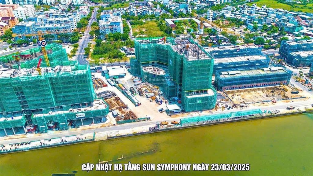 Nóng hổi! một căn duy nhất giá trực tiếp từ cđt,townhouse 5 tầng quỹ căn ngoại giao vị trí đẹp nhất