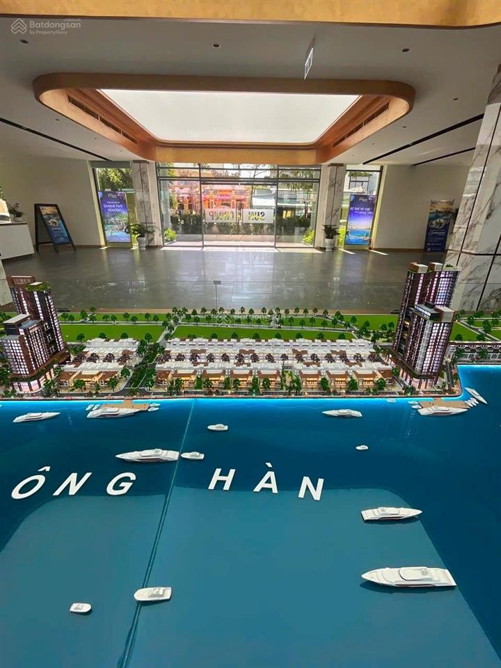 Nóng hổi! một căn duy nhất giá trực tiếp từ cđt,townhouse 5 tầng quỹ căn ngoại giao vị trí đẹp nhất