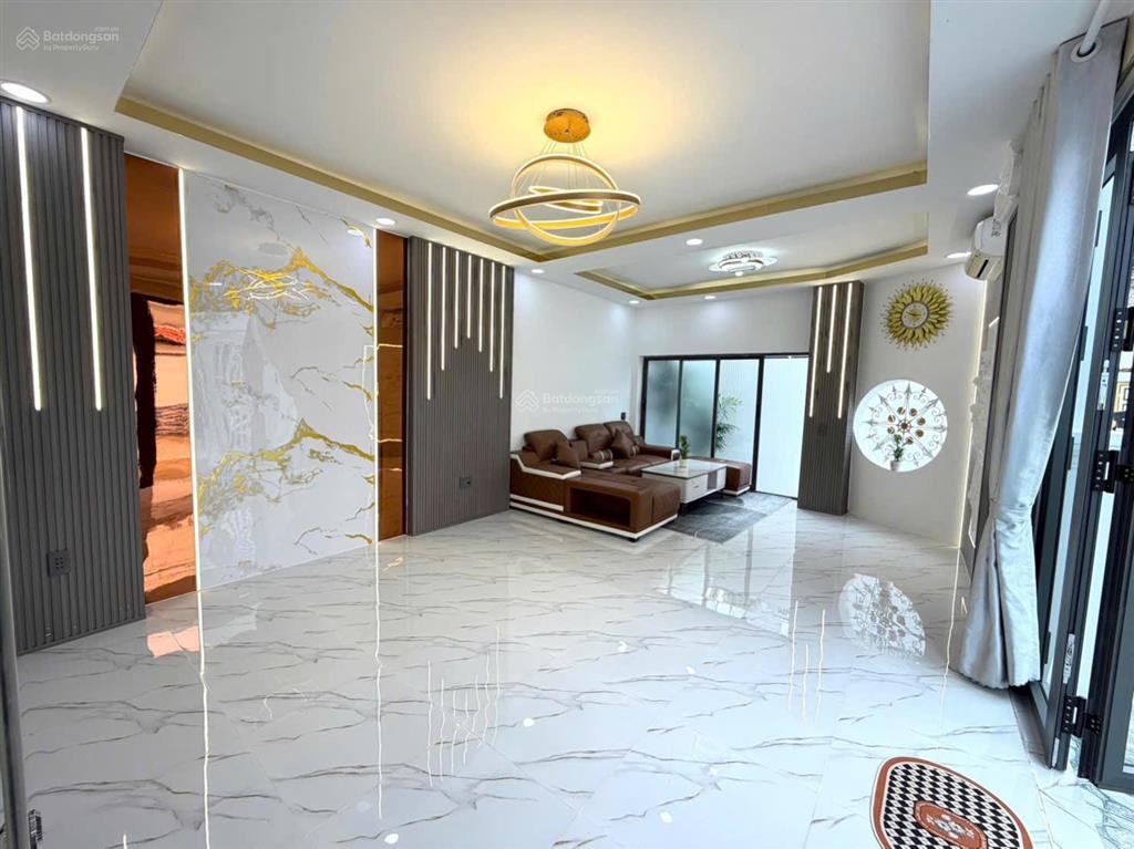 Bán nhà riêng tại tô hiến thành, 5,5 tỷ, 50 m2, 3pn, 2wc, đầy đủ nội thất
