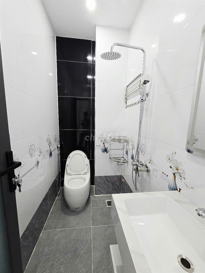 Bán Nhà Đường Số 4 BHH Bình Tân HXH – 5 Tầng – 62m2 – 8.5T TL