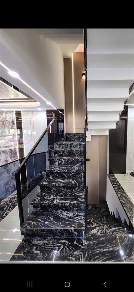 BÁN NHÀ MÃ LÒ BHH CĂN GÓC 2 MẶT TIỀN HẺM 7M 5 TẦNG 52M² 7,4T TL