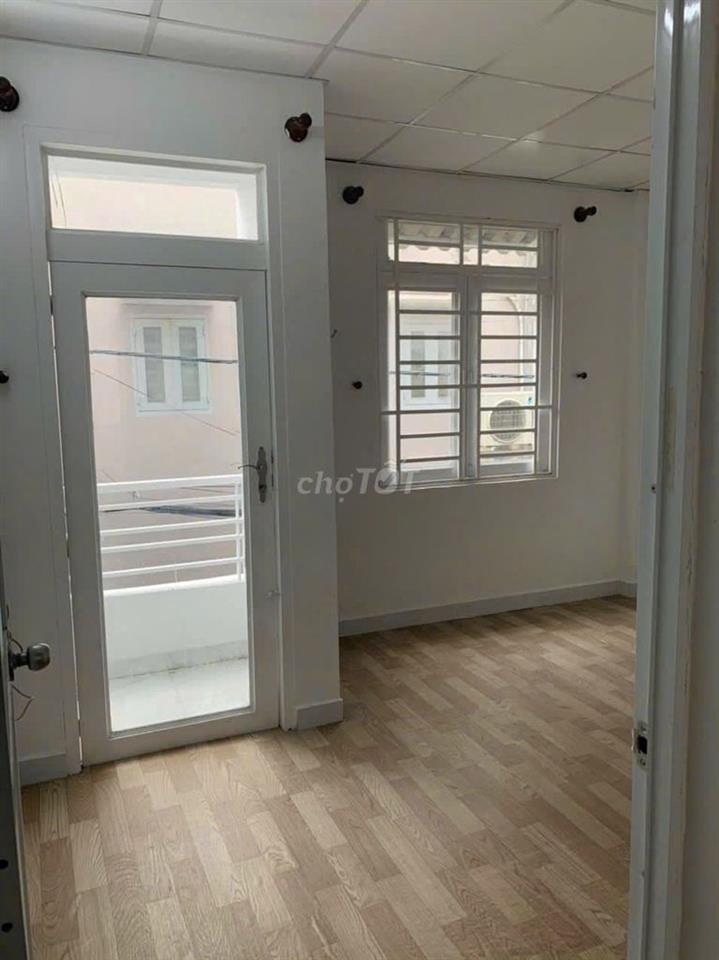 HXH MIẾU BÌNH ĐÔNG GIÁP TÂN PHÚ GẦN NGÃ TƯ BỐN XÃ – 2 TẦNG 4,35T TL