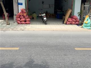 Bán nhà mặt phố tại quốc lộ 57, mỏ cày, 3,9 tỷ, 169,9m2, chính chủ giá ưu đãi