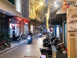 5,65 tỷ  1 nhà ra mặt phố, kd sầm uất, mặt tiền khủng 6,3m, ba gác phi vòng quanh