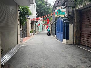 Lô góc ô tô đỗ, ngõ thông tứ phía, dt 30m2*5t, mt 4,1m, chỉ 8,2 tỷ (ctl)