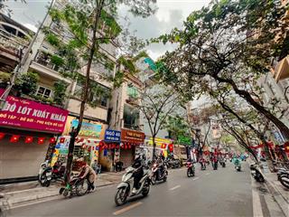 Lô góc mặt phố, vỉa hè rộng kd đỉnh nóc, dt 39m2, mt 3,6m, chỉ 14,8 tỷ, dân xây sổ a4