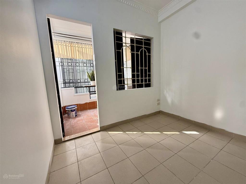 6,6 tỷ  lô góc 3 thoáng, thông tứ phía, ba gác phi, gần phố dt 25m2*4 tầng dân xây (ctl)