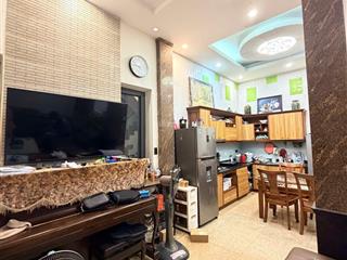 Giá đầu tư! ngõ thông gần ô tô, 1p ra mp xã đàn, dt 30m2*5t, mt 5m, chỉ 6 tỷ dân xây