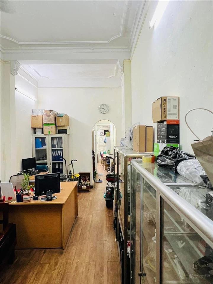 10,5 tỷ  ô tô tránh, vỉa hè kd đỉnh nóc, dt 33m2*4t, thông vòng quanh, dân xây sổ đẹp
