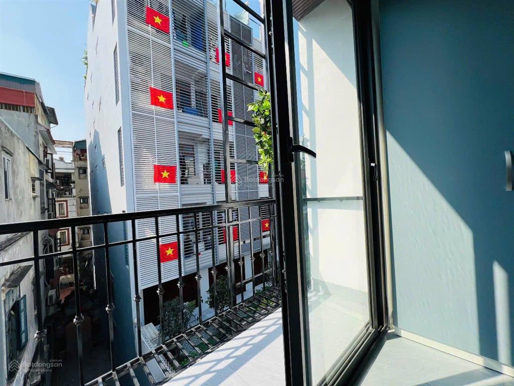 Toà nhà ô tô đỗ ngày đêm, dt 76m2*7t thang máy, dòng tiền gần 1 tỷ/năm, ngõ thông, chỉ 13,4 tỷ