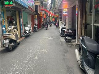 Mặt ngõ thông 20m thẳng tắp ra mp, dt 42m2, mt 6,6m, trước nhà 3m, chào 10,3 tỷ