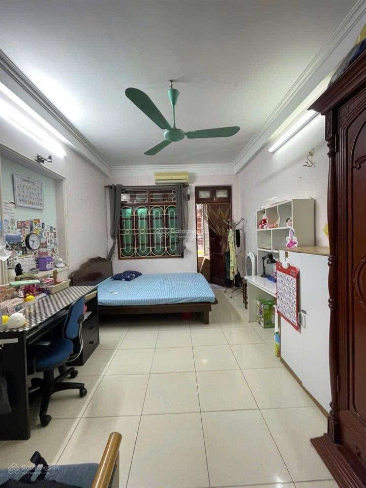 Mặt ngõ thông 20m thẳng tắp ra mp, dt 42m2, mt 6,6m, trước nhà 3m, chào 10,3 tỷ