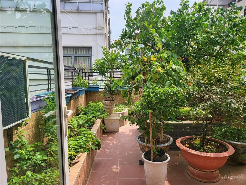 [chủ nhà] 13,5 tỷ  phân tô ô tô tránh, vỉa hè 2 bên kd đỉnh, dt 43m2, mt 4,1m, thông tứ tung