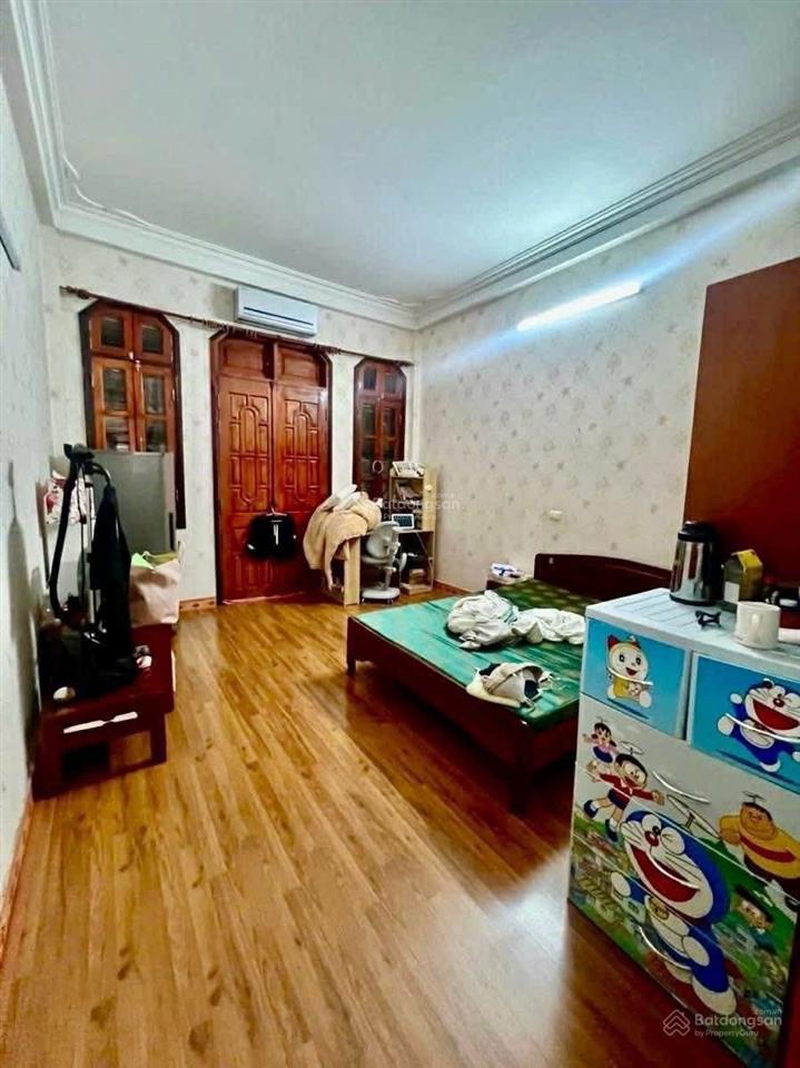 [chủ nhà] 13,5 tỷ  phân tô ô tô tránh, vỉa hè 2 bên kd đỉnh, dt 43m2, mt 4,1m, thông tứ tung