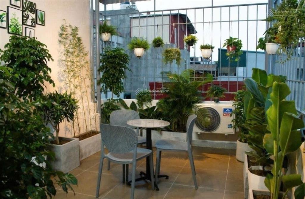 6,1 tỷ  dt 32m2 *5t, mt 3,4m, ngõ ba gác phi nông thoáng, sổ vuông nở hậu
