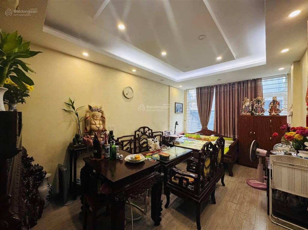 Lô góc, ngõ nông rộng, 30m ra mp ô tô tránh, dt 42m2*5t, mt 4m, 10,1 tỷ dân xây