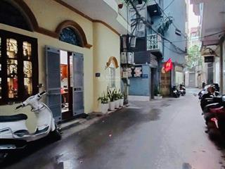 7 tỷ  ba gác tránh, thông tứ phía gần phố, dt 32m2, dân xây sổ đẹp, qh ổn định