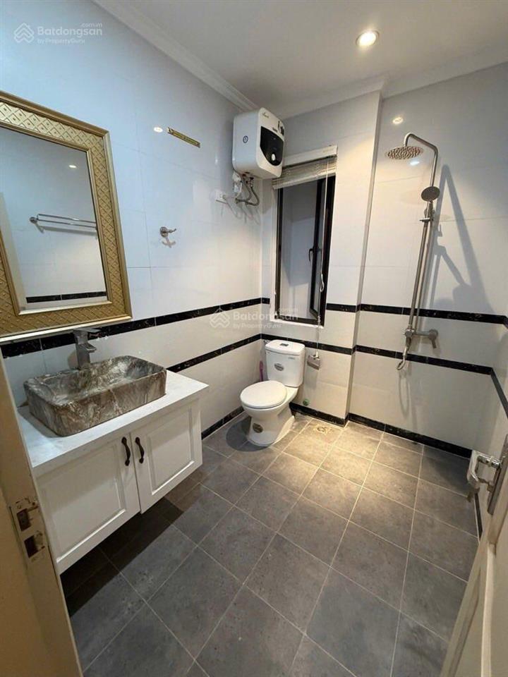 7,6 tỷ  dt 35m2, mặt tiền 4,3m, 30m thẳng tắp ra phố, thông tứ phía trần quang diệu  tây sơn