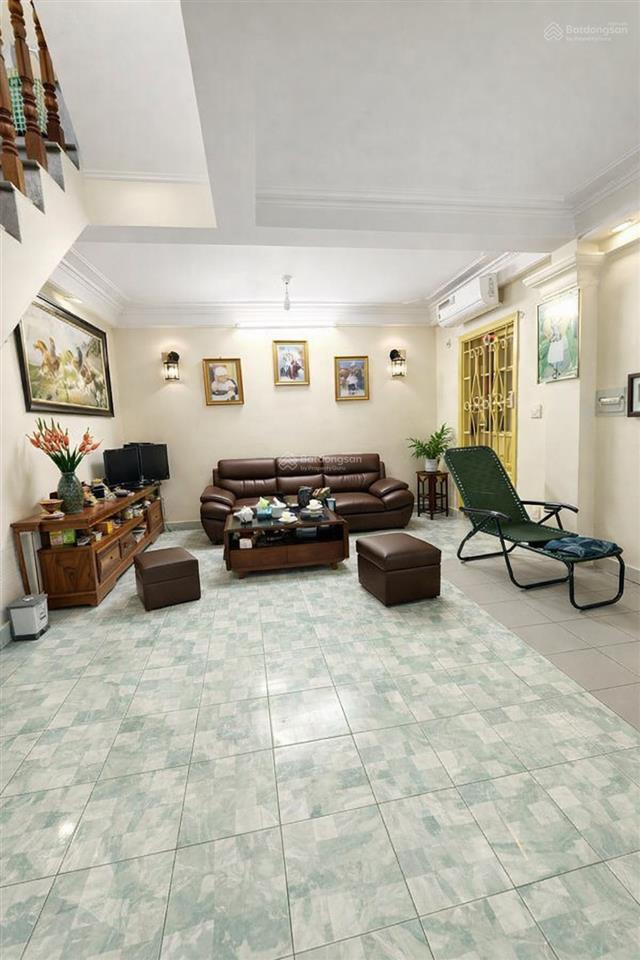 6,99 tỷ  mặt tiền khủng 6m*5t, dt 30m2, nhà mặt ngõ 3 gác cực nông, vài bước ra phố, sát hồ