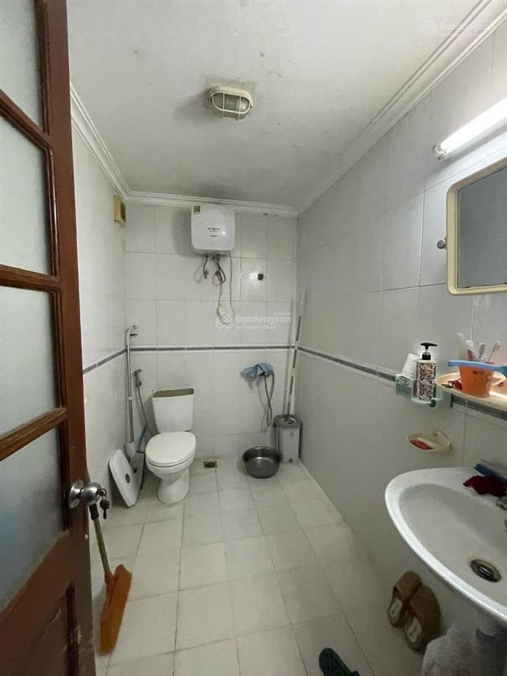 9 tỷ  lô góc ô tô tránh 2 mặt tiền dt 47m2, mt 4,2m, thông tứ phía kd hết nấc