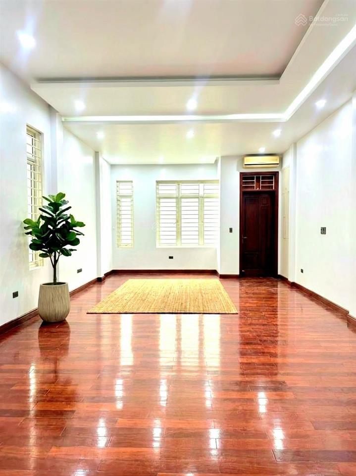 Phân lô 3 ô tô tránh, dt 85m2, mt 7,5m, vỉa hè 3m, sát mp, kinh doanh hết nấc, chào 39,8 tỷ