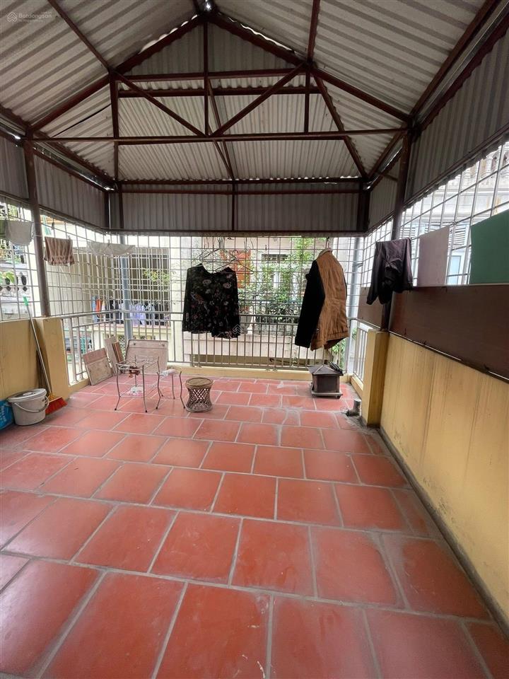 10,5 tỷ  20m ô tô tránh, dt 52m2*5t, mt 4m, trước nhà 3m, ngõ thông 2 thoáng, sổ vuông qh ổn định