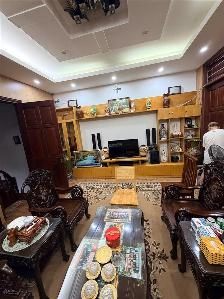 23 tỷ  phân lô 2 mặt ô tô tránh, gara rộng, dt 70m2*5t, mt 5,5m, thông vòng quanh kd tốt
