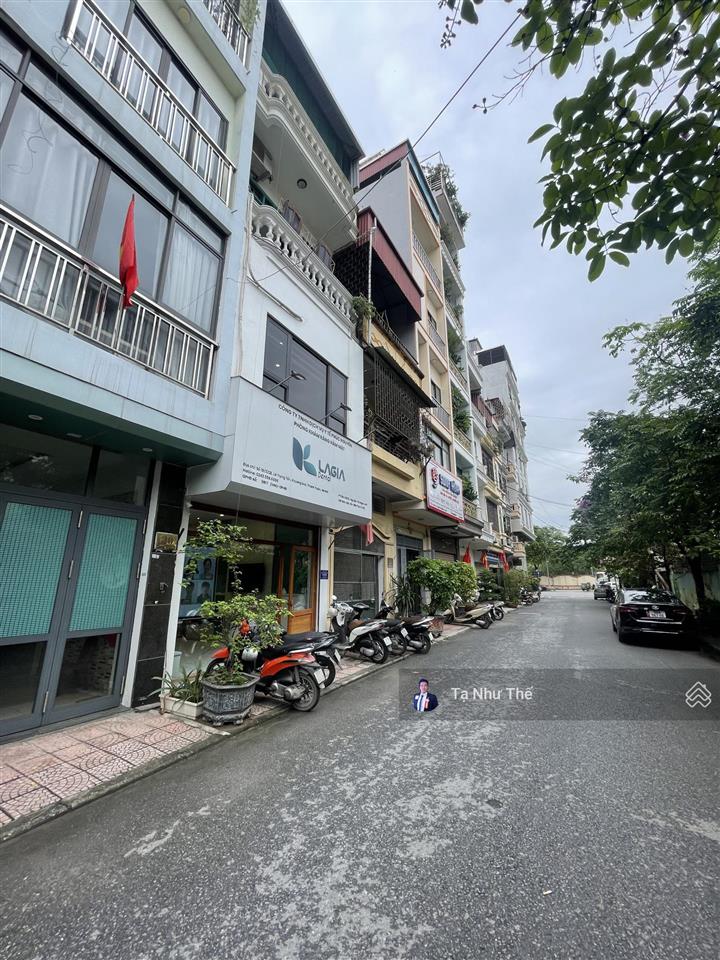 (hạ 1tỷ) 21 tỷ lê trọng tấn 54m2, mt 5 m, ôtô tránh, vỉa hè, kd cty/vp, 5tầng, gần phố, gấp