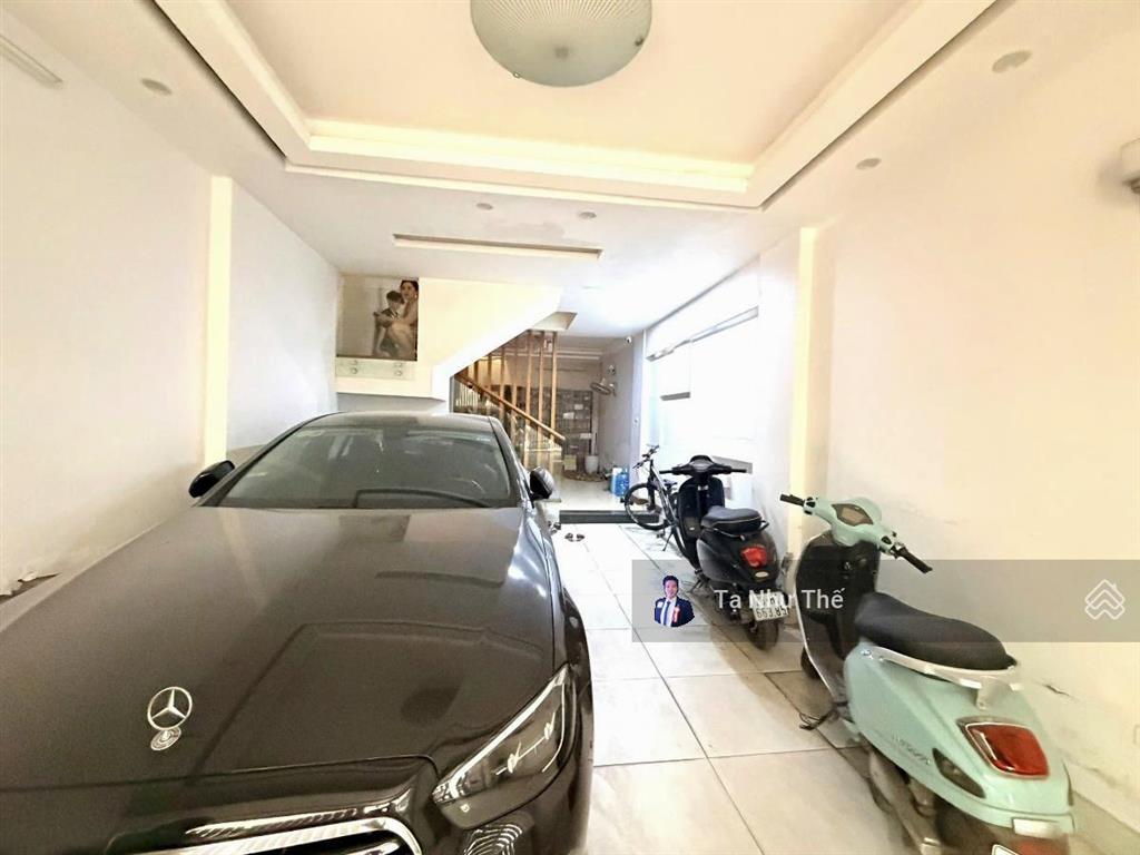 (hạ 1tỷ) 20.6 tỷ lô góc hoàng văn thái 2mặt tiền ôtô tránh đỗ 54m2 mt6m 5t vừa ở/cho thuê kdoanh