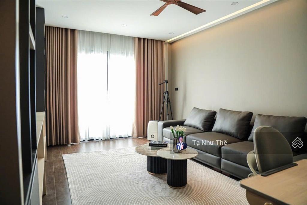 (hạ 4 tỷ) 32 tỷ hoàng cầu 86m2, ô tô tránh, mt 6m, 5t, kinh doanh cty/vp, gần phố, 30m ra quận uỷ