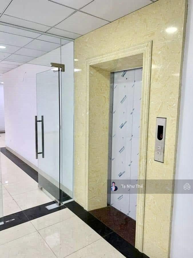Bán toà mặt phố văn phòng hoàng văn thái 115m2, 9t thang máy mt 5.5m, vỉa hè rộng, cho thuê 1.2tỷ