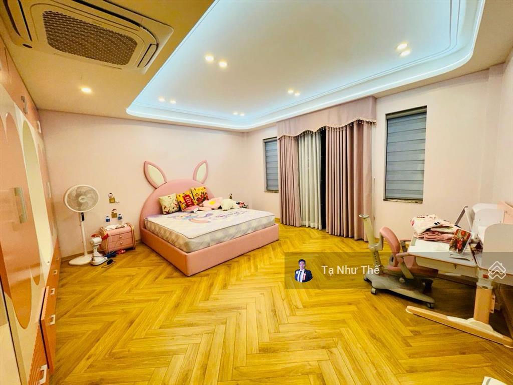 (hạ 3 tỷ) 45tỷ trung kính, tòa văn phòng, có hầm, ô tô tránh vỉa hè, 125m2 mt 6.5m, 7t thang máy