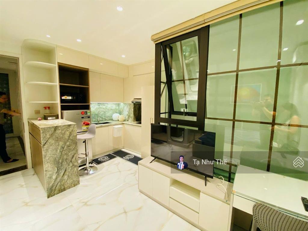 (hạ 2 tỷ) 27.5 tỷ, hoàng cầu, 70m2, ôtô tránh, mt 6m, 7t, thang máy, kd cty/vp, vài bước ra hồ, gấp