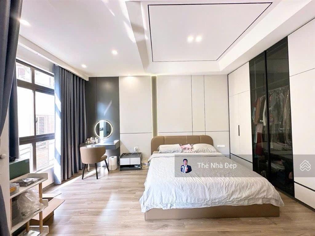 (hạ 4tỷ) 27.5 tỷ lô góc đỗ quang 90m2 phân lô ôtô tránh vỉa hè dân xây mt 5.5m 6t để ở/kd vp/cty