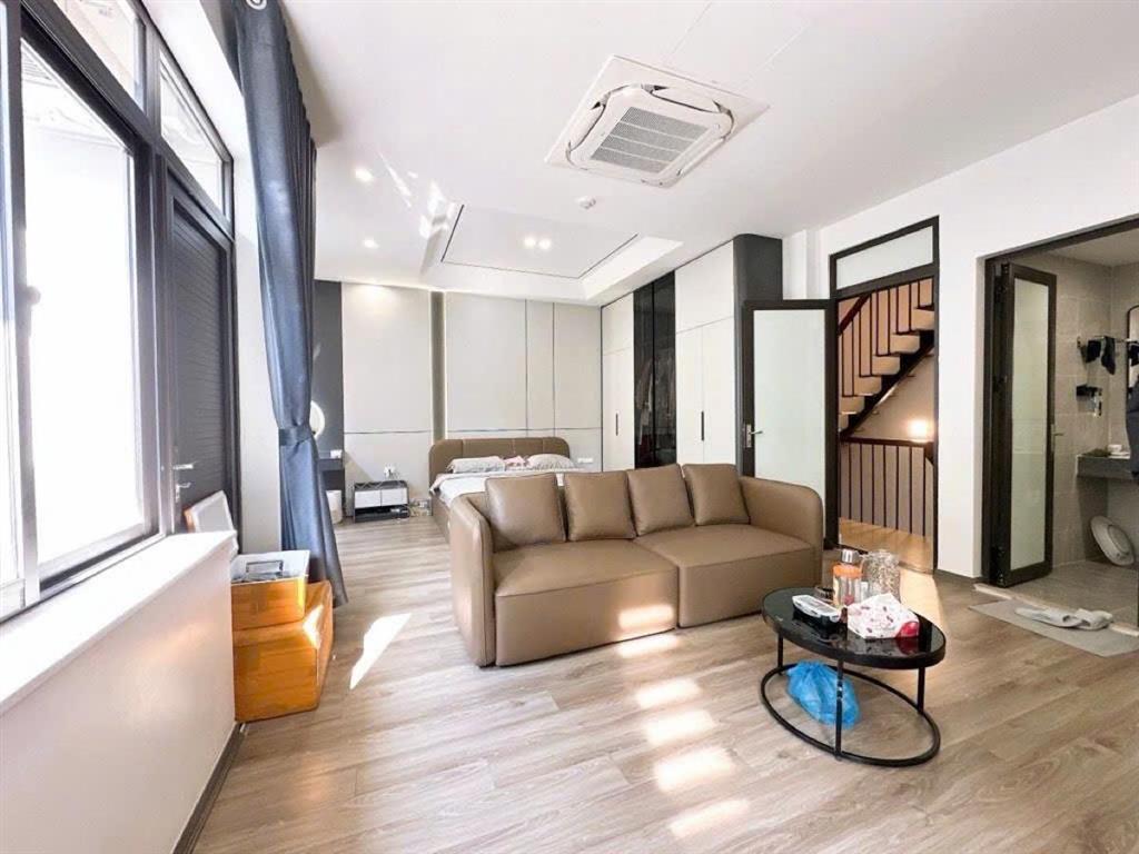 (hạ 4tỷ) 27.5 tỷ lô góc đỗ quang 90m2 phân lô ôtô tránh vỉa hè dân xây mt 5.5m 6t để ở/kd vp/cty
