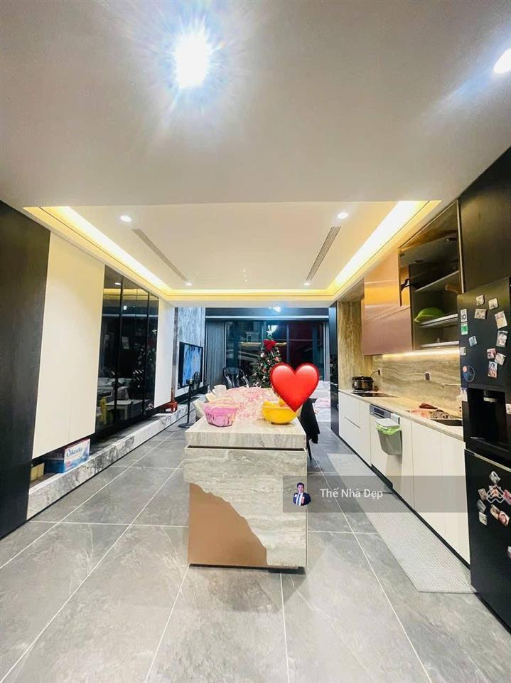 (hạ 5 tỷ) lô góc 29.9tỷ liễu giai 82m2 ôtô tránh, 2 thoáng,thông kd vp/cty, xây aparment mt 5m, 4t