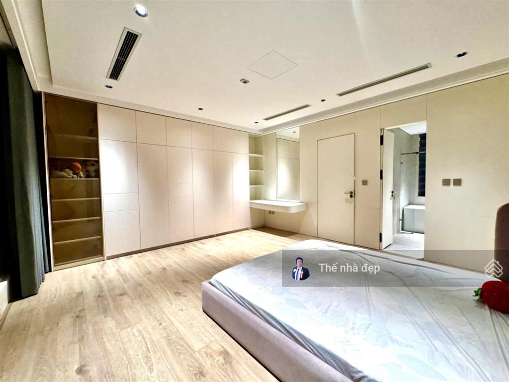 (hạ 1tỷ) 10.8 ỷ thái hà giá hời, gần phố 56m2, 4 tầng, 2 thoáng trước sau, dân xây, mt 4m lên tầng