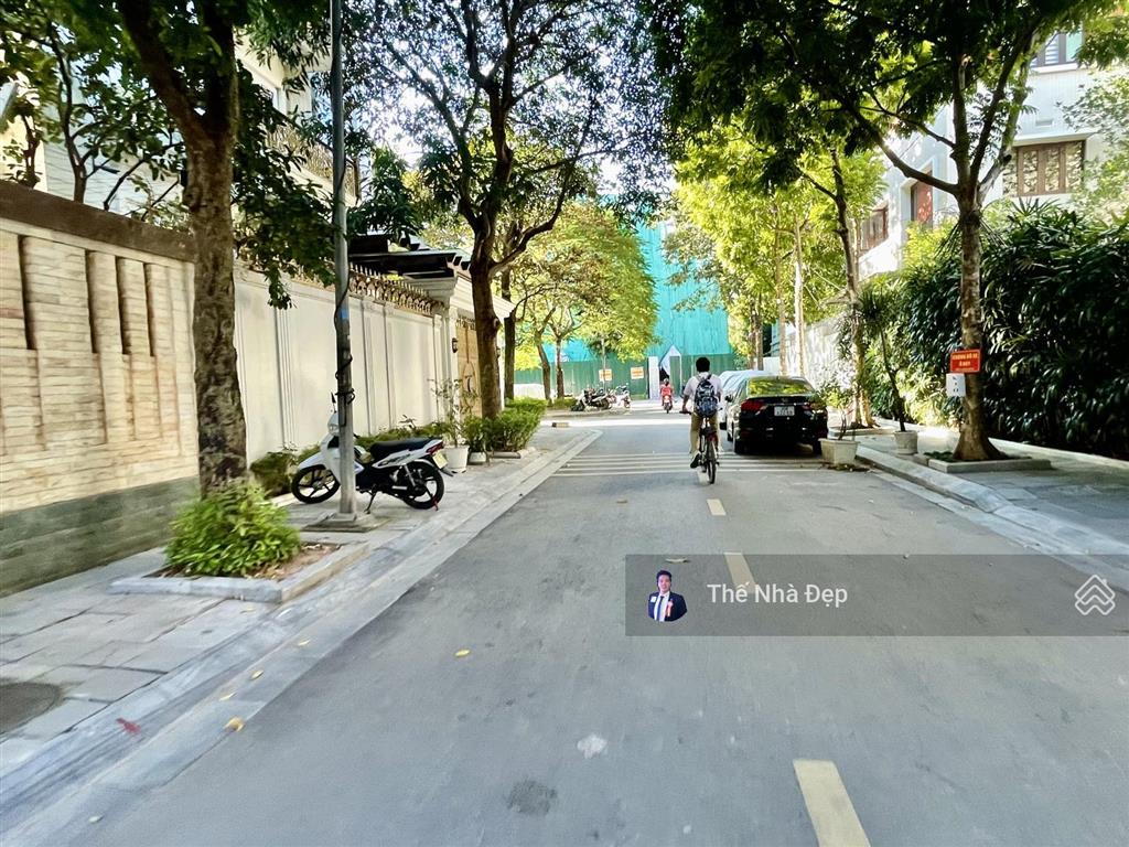 (hạ 10tỷ) 83tỷ biệt thự lô góc trung hoà 2mặt tiền 2thoáng 4 ôtô tránh kd vp/để ở 5t mt 20m, gần cv