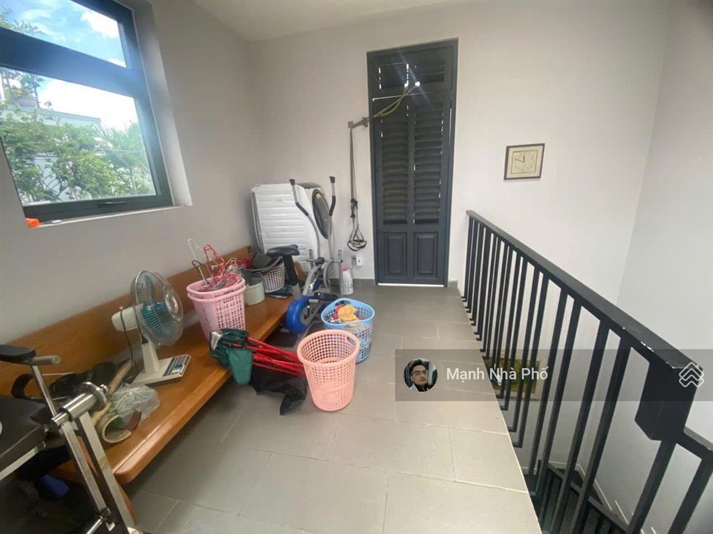 Bán nhà lô góc trịnh đình trọng phú trung tân phú hxh thông 5 tầng 9.9t tl