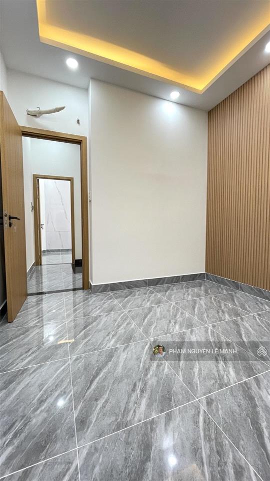 Bán nhà sơn kỳ tân phú 3.2m x 9.5m  2pn  2wc full nt 4.15 t tl