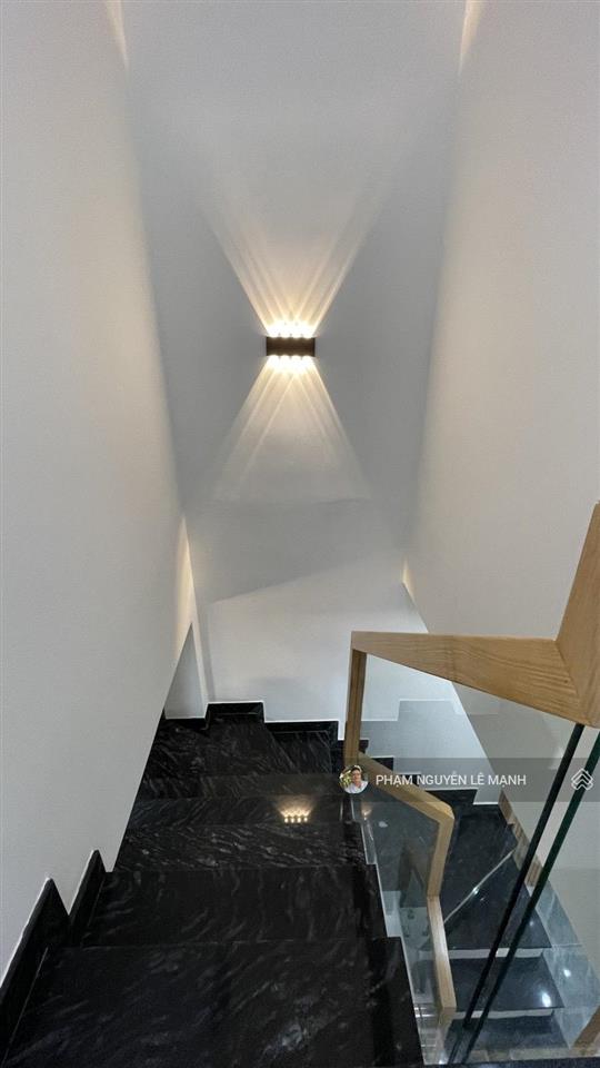 Bán nhà sơn kỳ tân phú 3.2m x 9.5m  2pn  2wc full nt 4.15 t tl