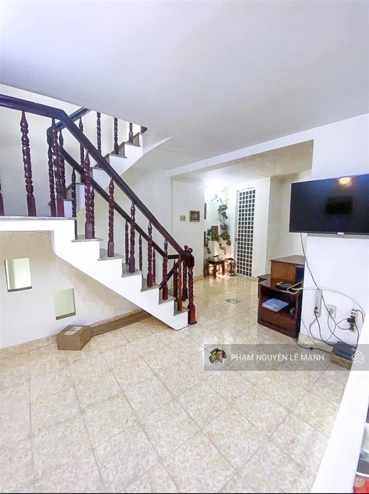 Bán nhà nguyễn văn trỗi cầu kiệu phú nhuận 24m2(3.3x8)nở hậu 5.7 4,69t