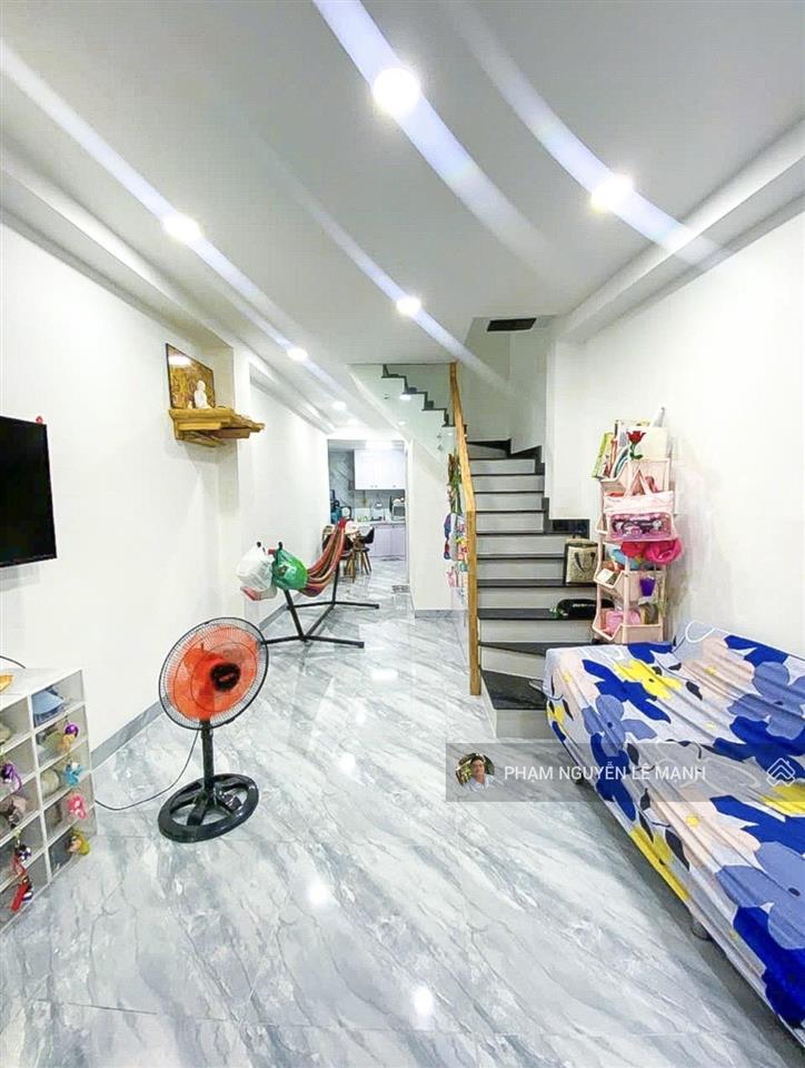 Bán nhà phan đình phùng p.17 phú nhuận 30m2(3.1x11)gần trường sa 4,55t