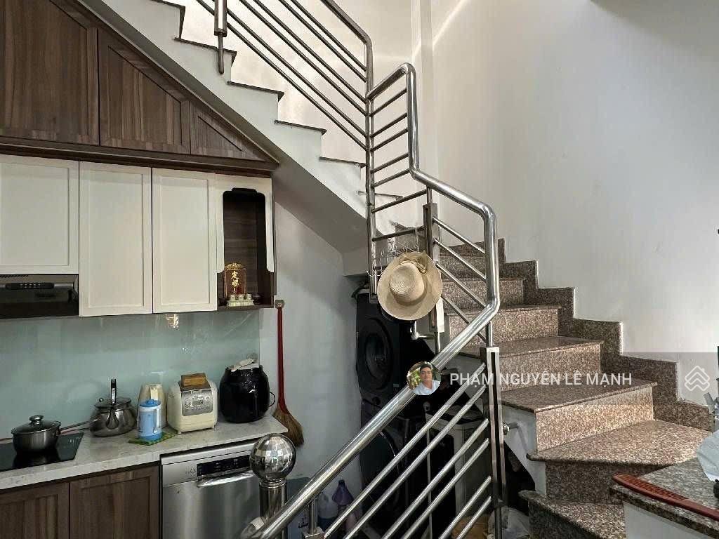 Bán nhà vườn lài phú thọ hòa tân phú 4 tầng gần mặt tiền 28m2 4,9t tl