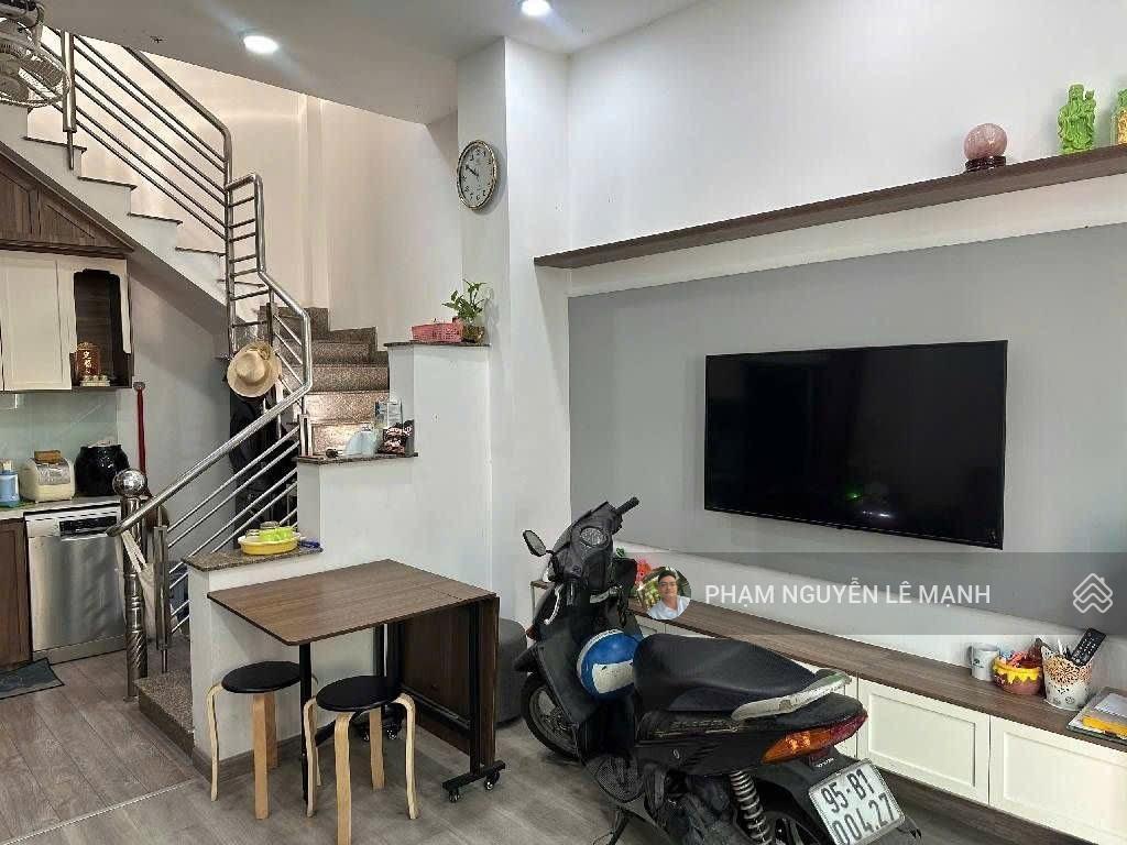 Bán nhà vườn lài phú thọ hòa tân phú 4 tầng gần mặt tiền 28m2 4,9t tl