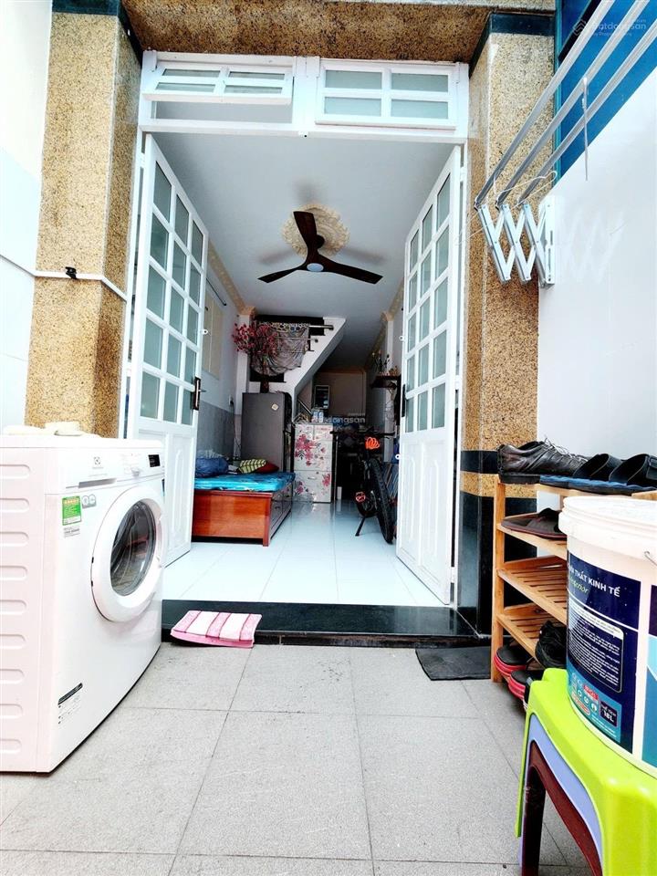 Bán nhà trần văn quang p.10 tân bình 23m2(2.4x9.5)  3 tầng 3,39t tl