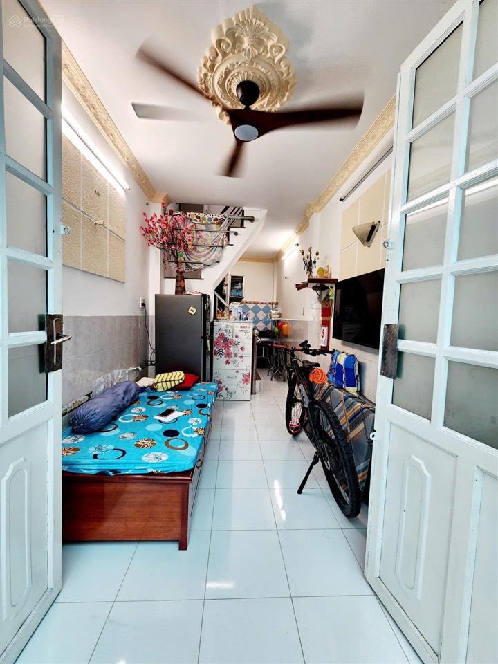 Bán nhà trần văn quang p.10 tân bình 23m2(2.4x9.5)  3 tầng 3,39t tl