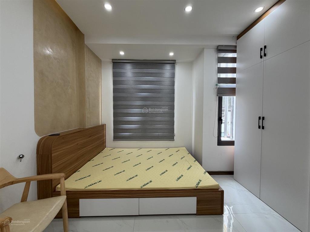 Bán nhà nguyễn tri phương q.10 3 tầng nở hậu full nt 4,75t tl