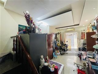 Bán nhà hưng hóa p6 tân bình hxh xe tải 3 tầng 2pn 3wc  5,6t tl
